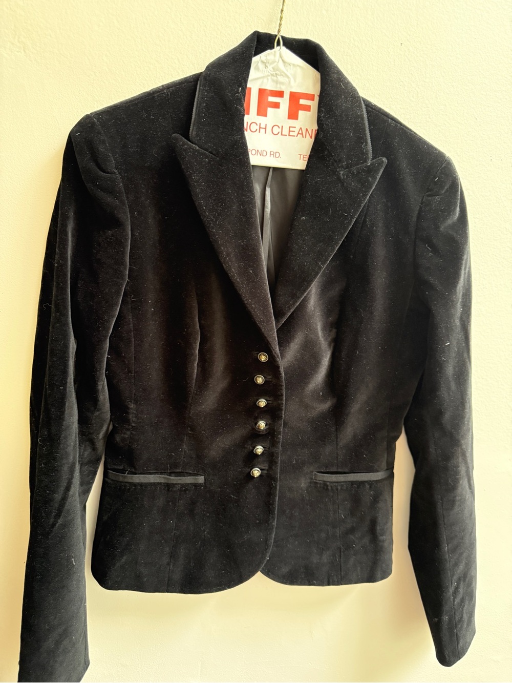 Vintage Tahari Black Velvet Fitted Blazer